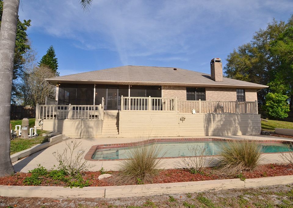 1st image of 962 Treadway Dr