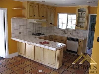 2nd image of 2719 Gill Ave
