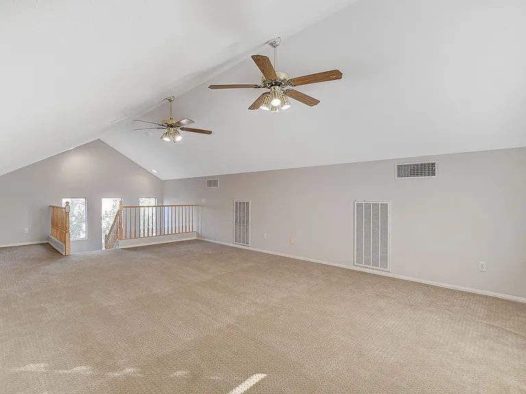 1289 Corista Dr — Photo 25