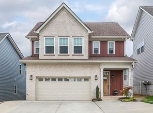 1810 Seven Pines Ln, Chattanooga, TN 37415