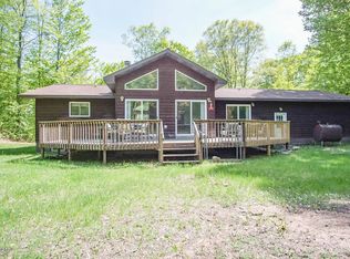 23668 14 Mile Rd, Leroy, MI 49655