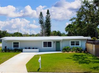 3951 72nd St N, Saint Petersburg, FL 33709