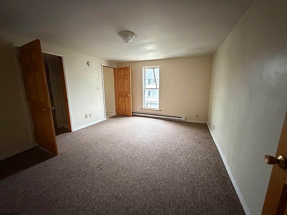 4th image of 663 Price St #1