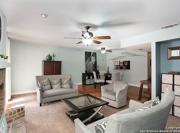 3rd image of 171 Caleta Bch