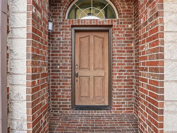 2nd image of 2268 Laurel Forest Dr