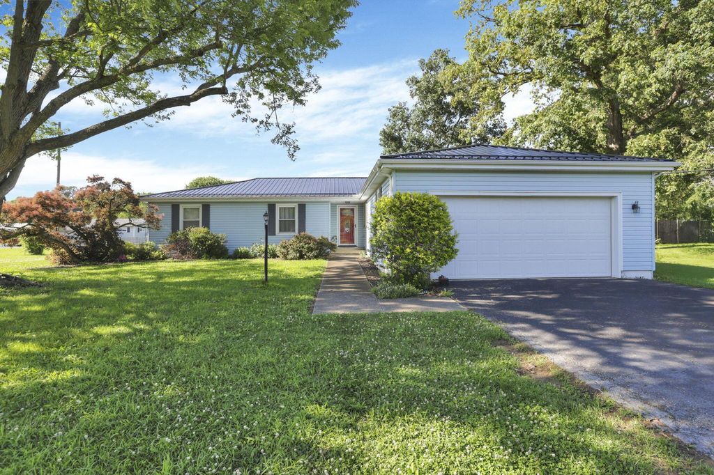 Real estate listing image
