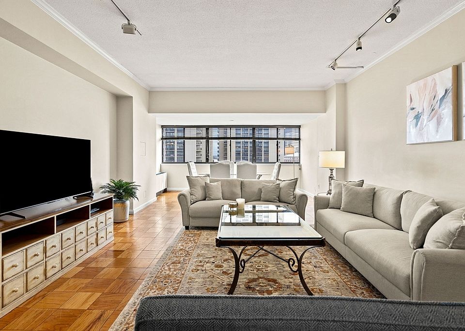 1st image of 2 Hawthorne Pl APT 17M