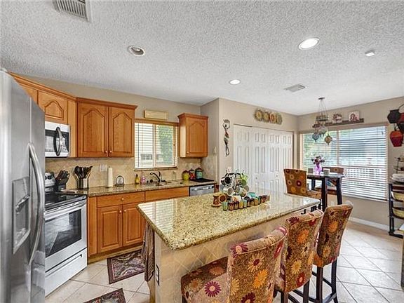 3rd image of 12362 NW 55th St