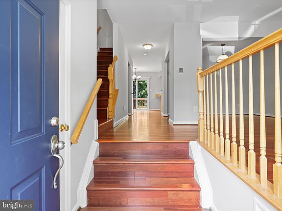 4th image of 5614 Oakham Pl