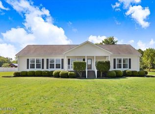 3527 Brothers Rd, La Grange, NC 28551