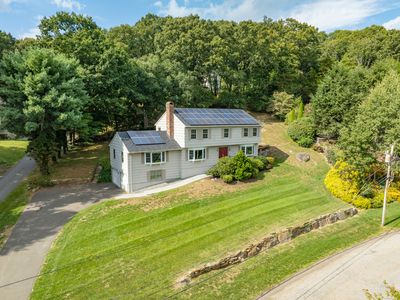 32 Macmath Drive, Trumbull, CT, 06611
