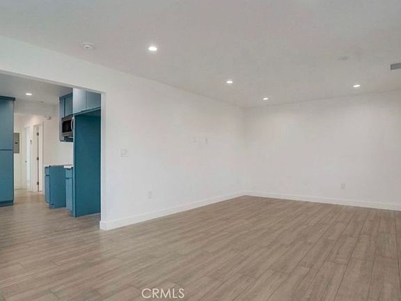 5th image of 15221 Ibex Ave