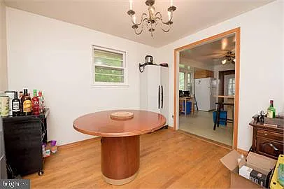 10505 Forest Ave — Photo 10
