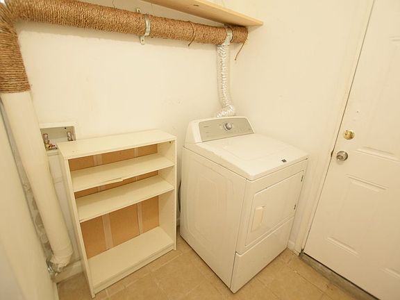 5th image of 446 Hancock St #A1