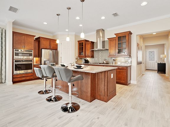 Chef-worthy kitchen with island