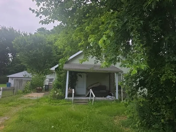 3020 Benton Rd, Paducah, KY 42003