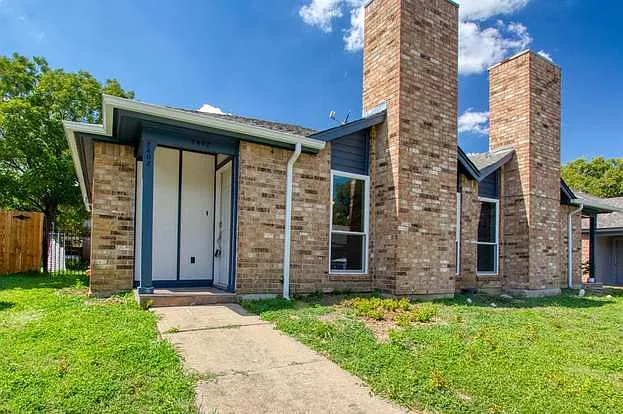 2402 Summer Place Dr — Photo 43