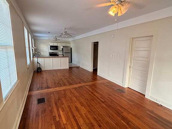 2nd image of 2049 Broadway St