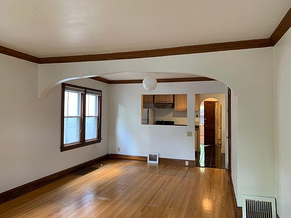 2nd image of 3606 34th Ave S