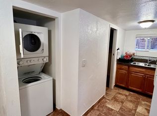 3350 E 40th Ave #4, Anchorage, AK 99508