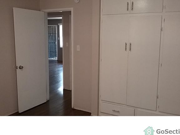 5th image of 4173 Somerset Dr