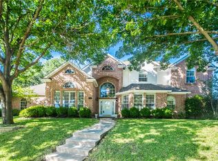1438 Hidden Oaks Cir, Corinth, TX 76210