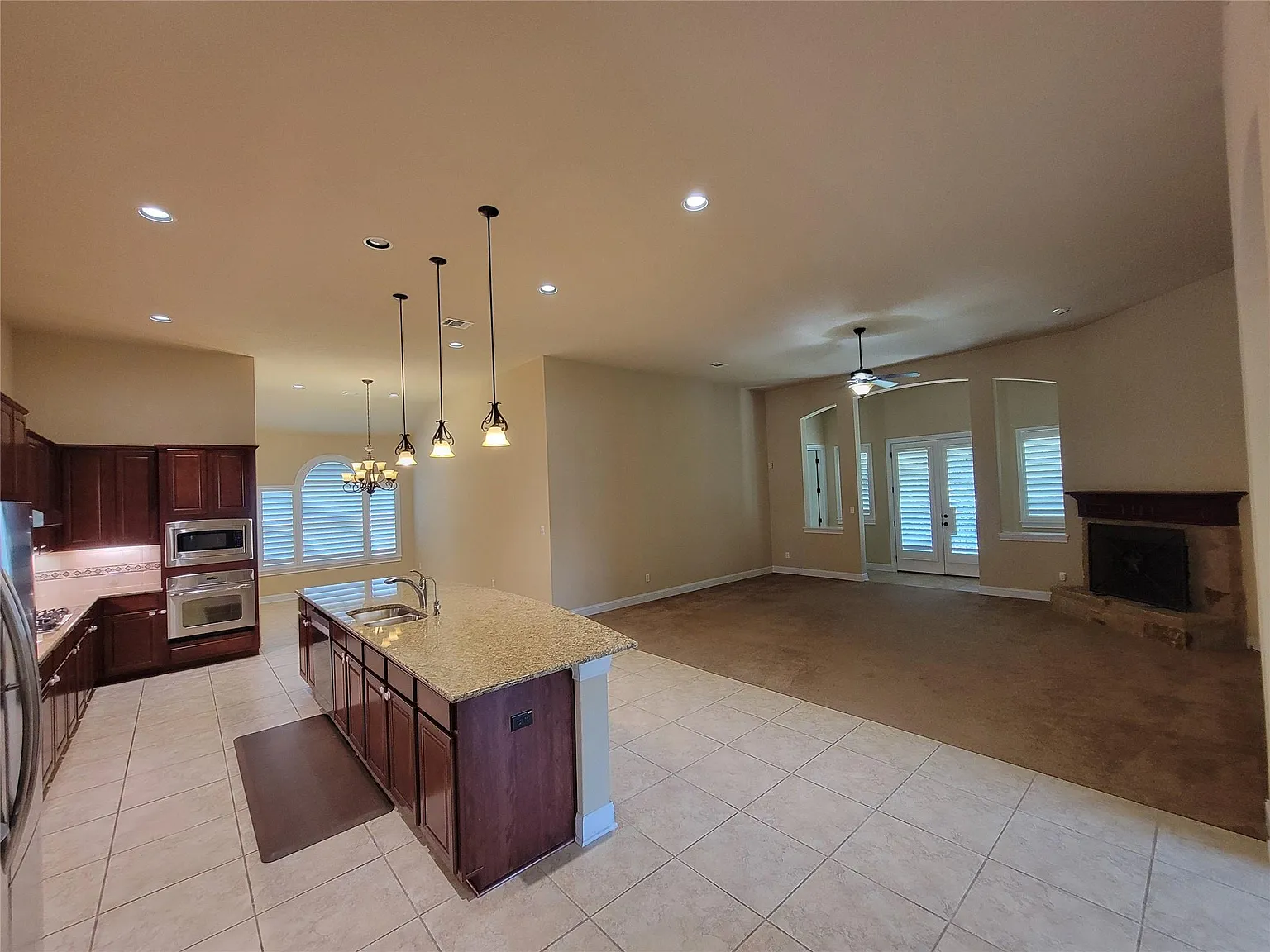 4 bed, 3.5 bath, 2980 sqft, $4,500 — Photo 4