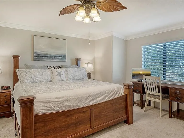 5537 Palmer Cir #201 — Photo 26