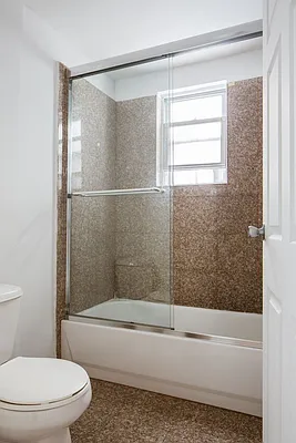 Rented by Sky Management | media 18