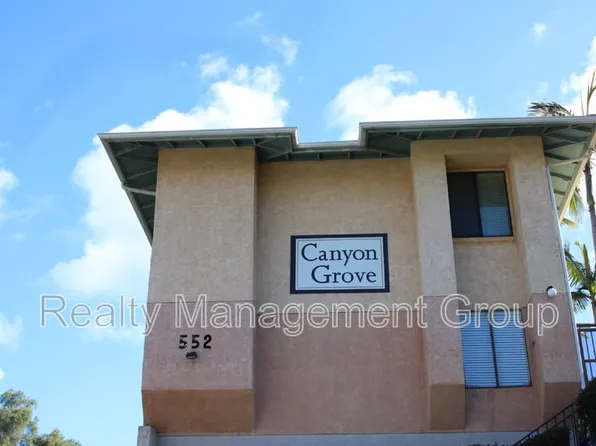 552 Canyon Dr, Oceanside, CA