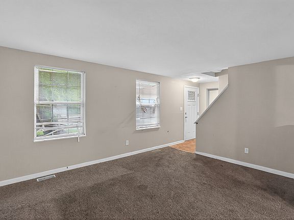 5th image of 10335 Sheffield Ct