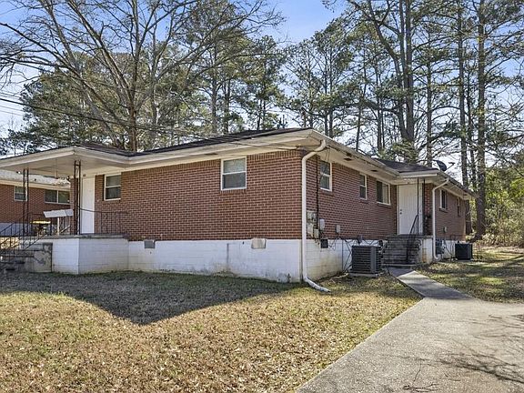 2nd image of 61 Pine St NE