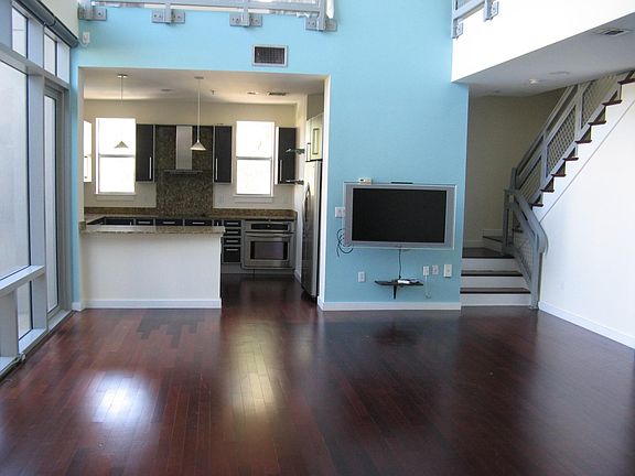 2nd image of 365 SE 6th Avenue #S-307