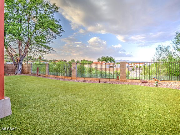 4th image of 474 N Daystar Mountain Dr
