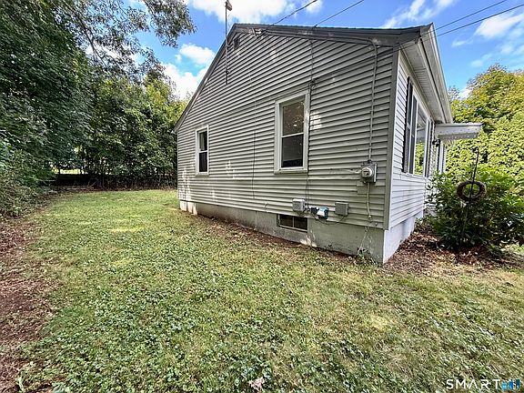3rd image of 42 Lambert Drive