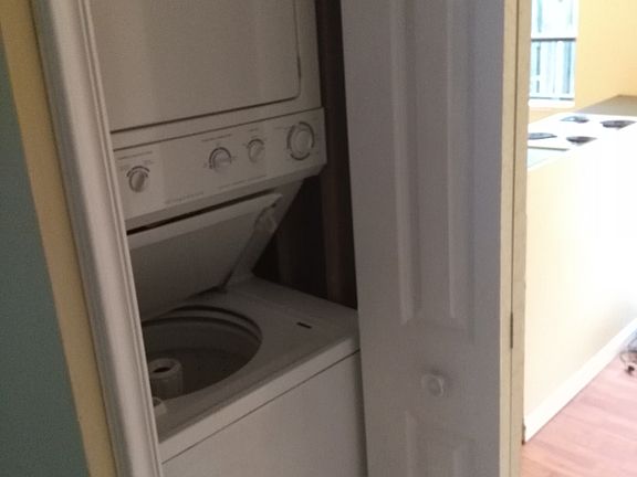 4th image of 4660 Charecote Ln APT C