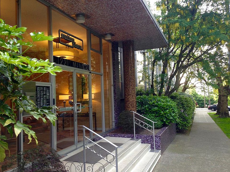 2nd image of 1221 Minor Ave APT 1001