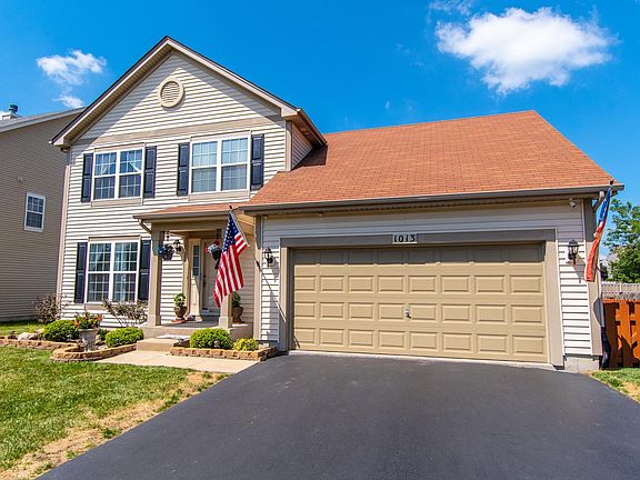 3rd image of 1013 Woodiris Dr