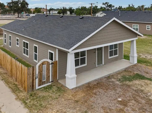 559 Moore Ave, Las Animas, CO 81054