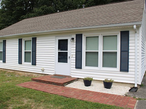 2nd image of 2917 Elderwood Rd