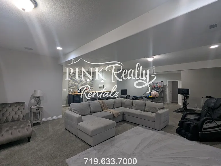 6810 Sedgerock Ln — Photo 18
