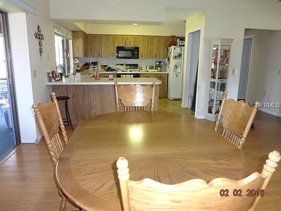 5th image of 802 S Cedar Knoll Dr