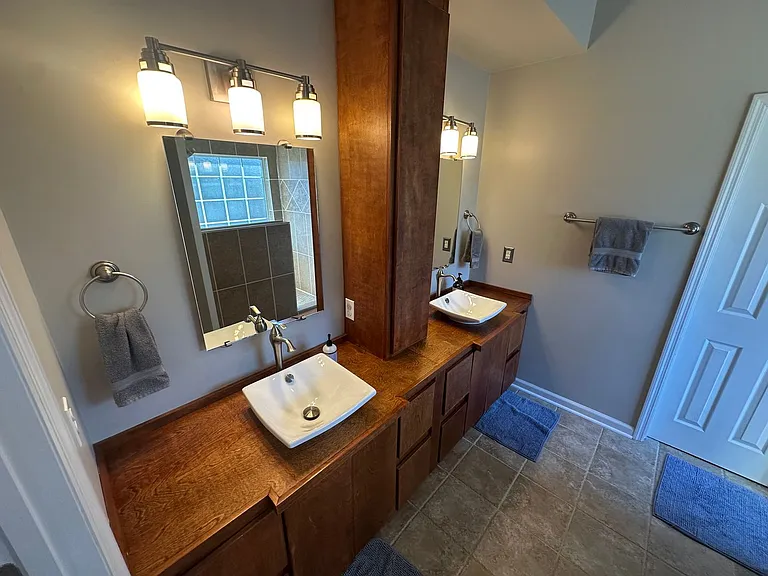 2402 Brookstone Pl — Photo 12
