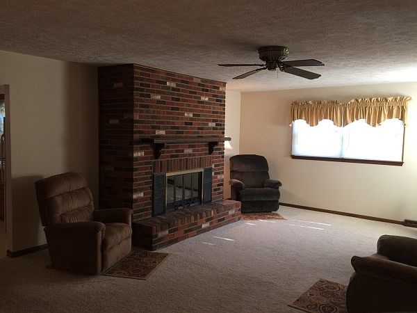 2nd image of 307 N Cressy Ave
