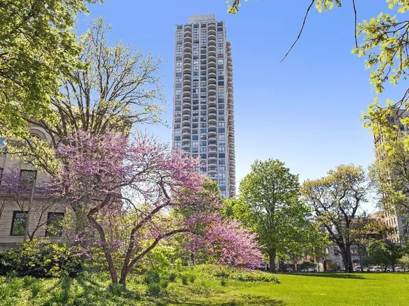 2020 N Lincoln Park W APT 9J, Chicago, IL 60614