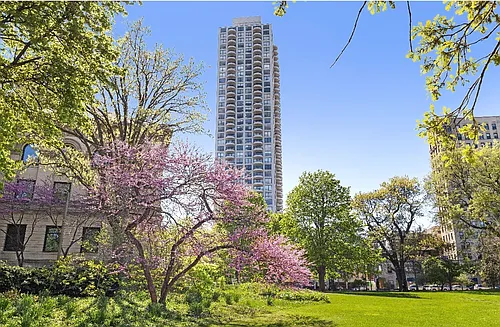 2020 N Lincoln Park W Photo 1 2020 N Lincoln Park W Photo 1
