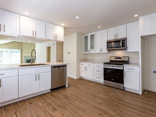 1507 Backbay Cir, Huntington Beach, CA 92648