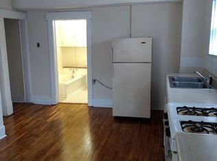 704 E California Ave APT 1, Urbana, IL