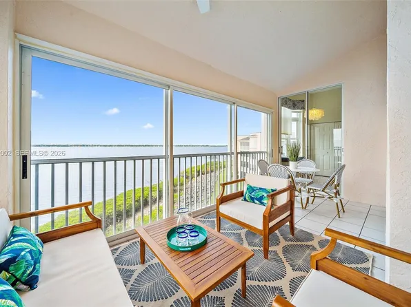 5800 NE Island Cove Way APT 2407, Stuart, FL 34996