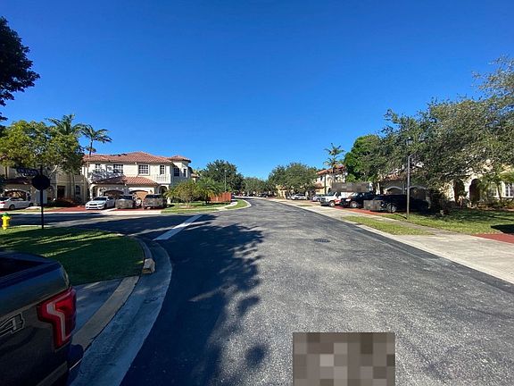 5th image of 5047 SW 135th Ave